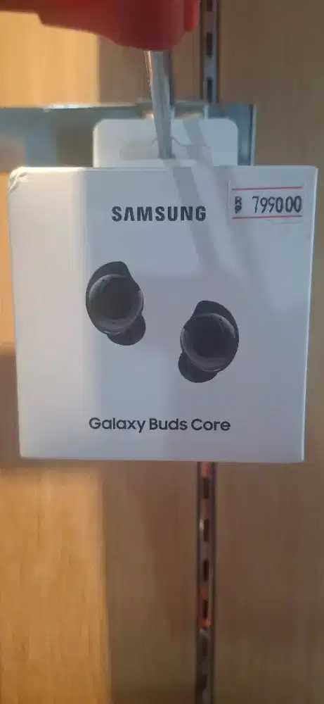 Ready samsung buds core do erafone antasari,,yuk ke toko skrang juga
