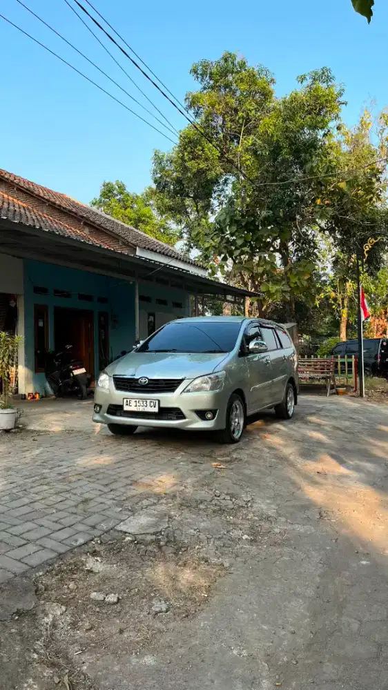 Kijang Innova G diesel manual