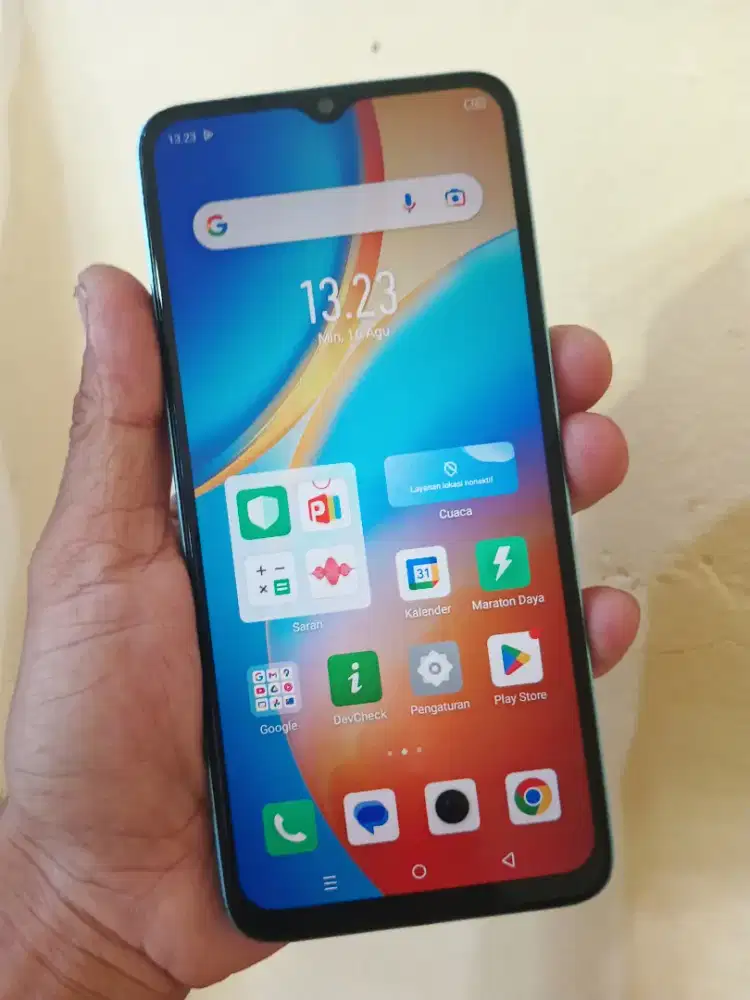 Infinix HOT 30i Ram 8+8/128