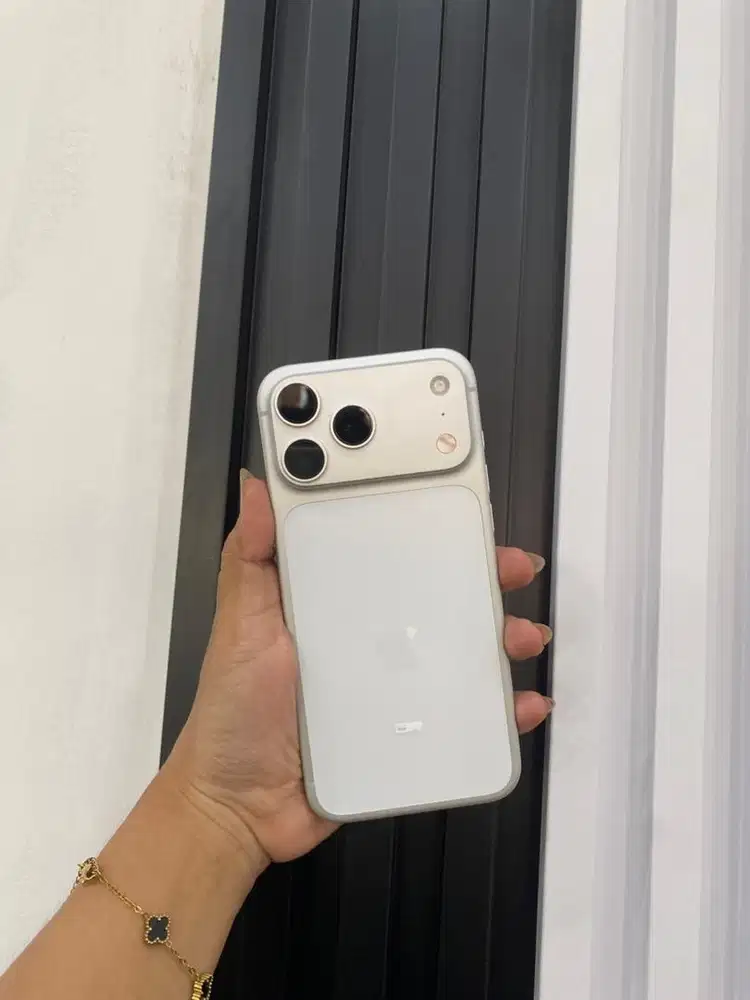 Iphone 17 promax 256Gb iBox