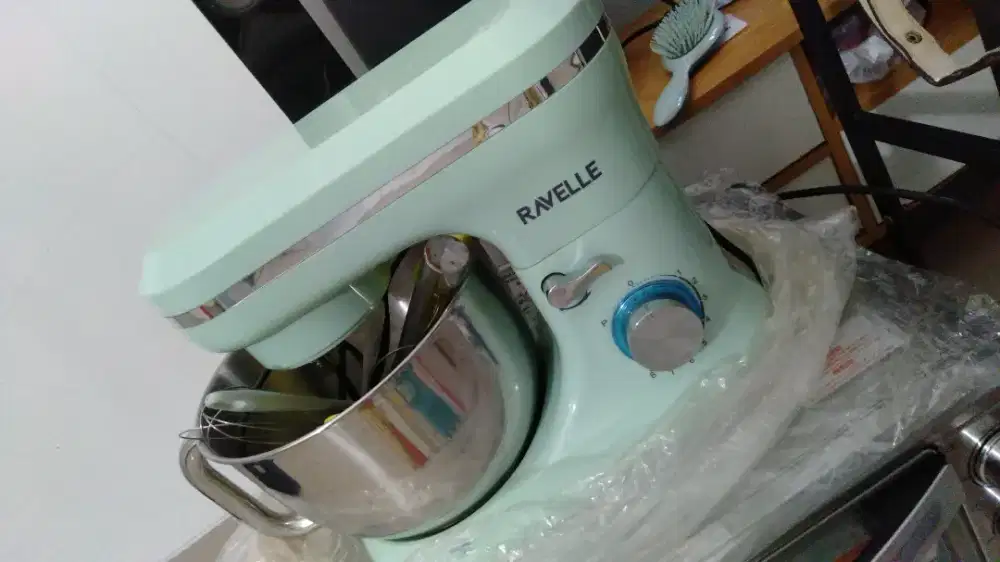 Stand Mixer Ravelle