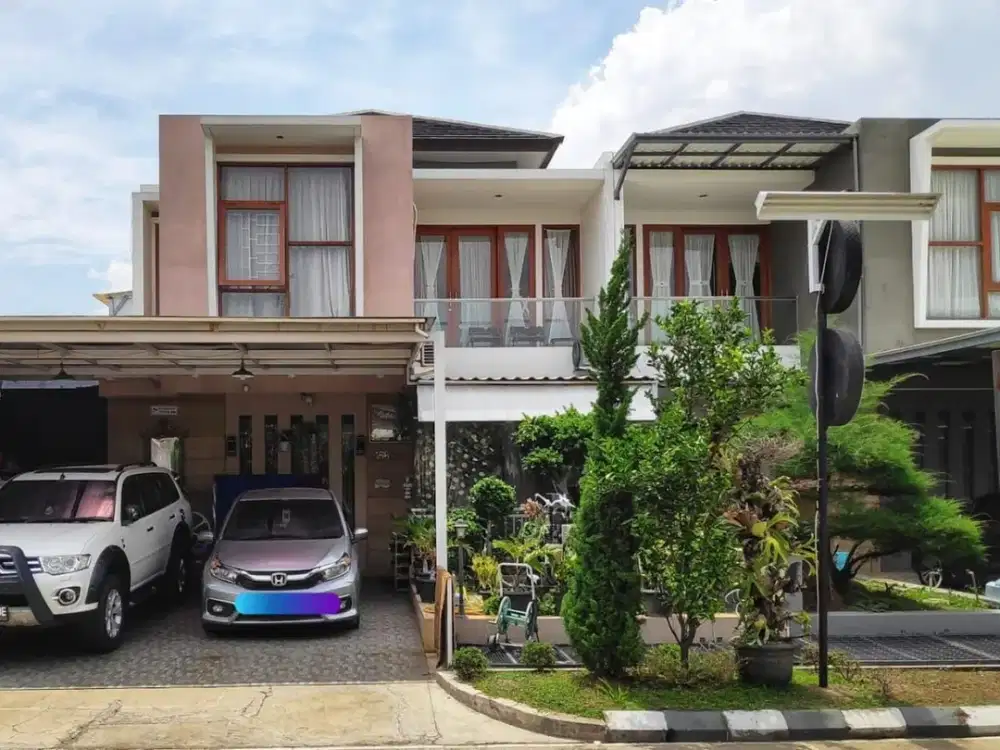 Rumah Terawat 2 Lantai di Cherry Field Bandung, Harga di Bawah Pasaran