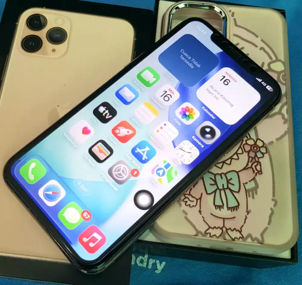 iPhone 11 Pro 256 inter lama selamnya,pribadi ori mlus lengkap terawat