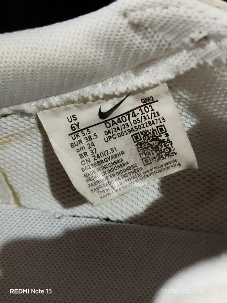 Dijual Cepat Sepatu Nike Original Ukuran 38.5