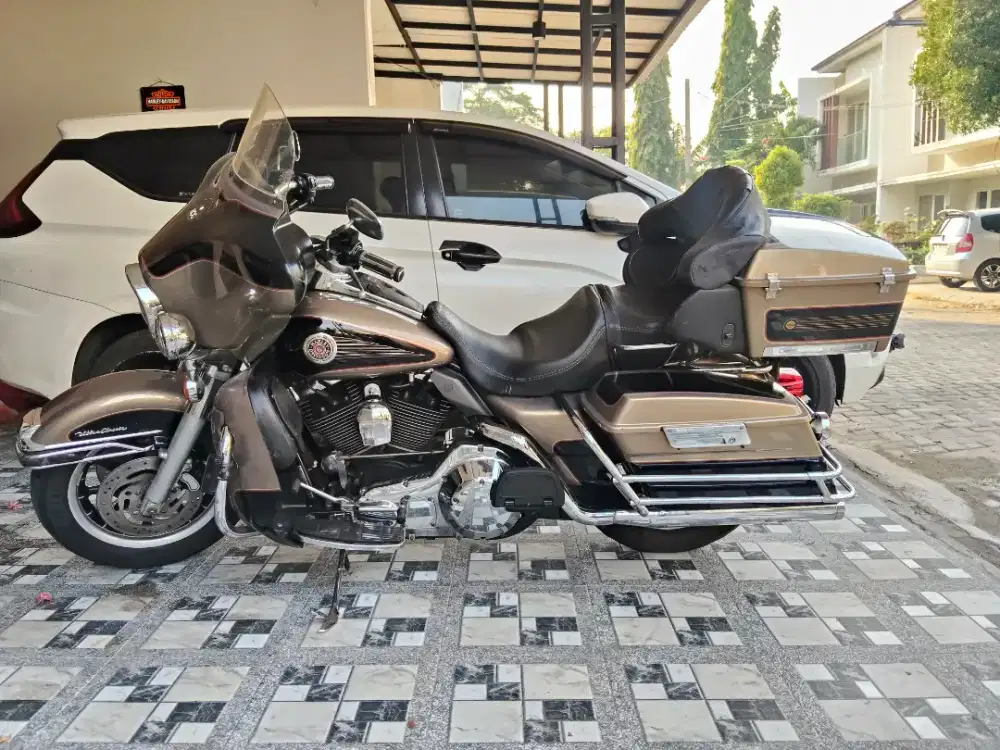 Harley Davidson ultra classic FP tahun 2004 pajak panjang tinggal gass