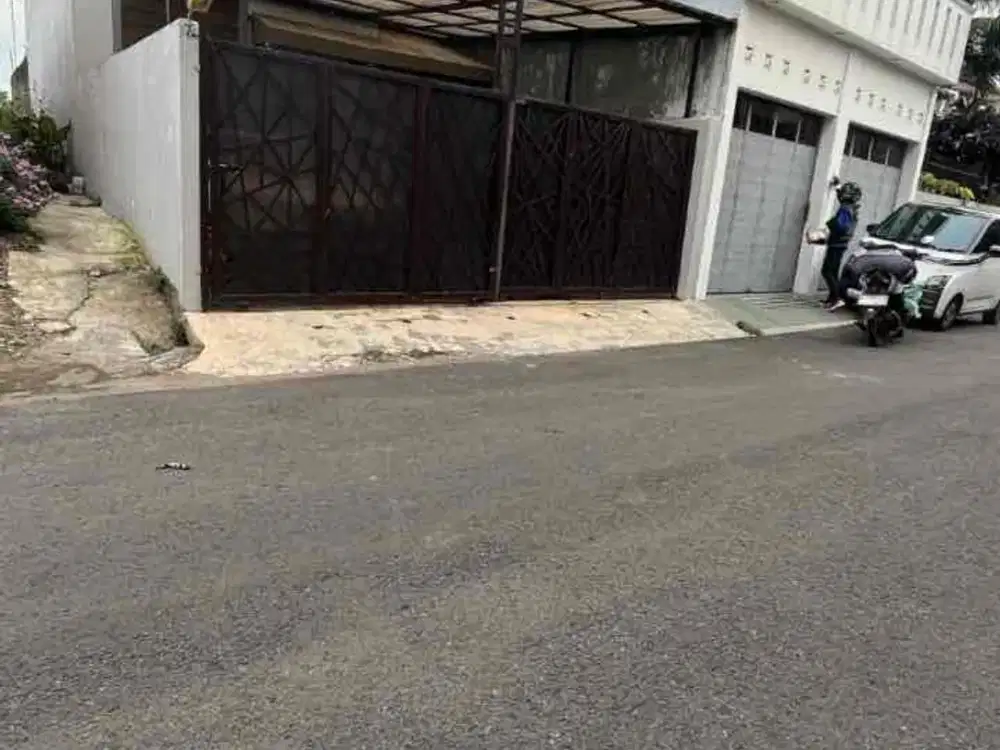 Dijual Rumah Modern 2 Lantai Siap Huni di Arcamanik
