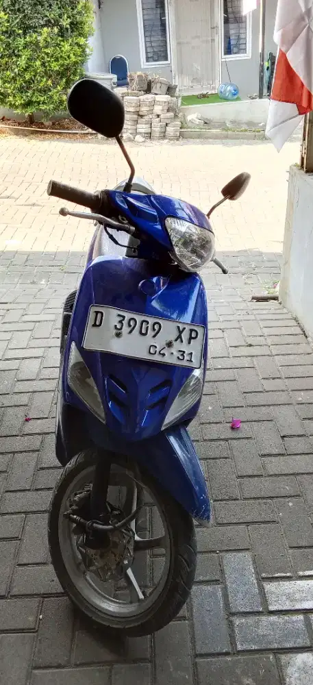 Yamaha Mio sporty biru