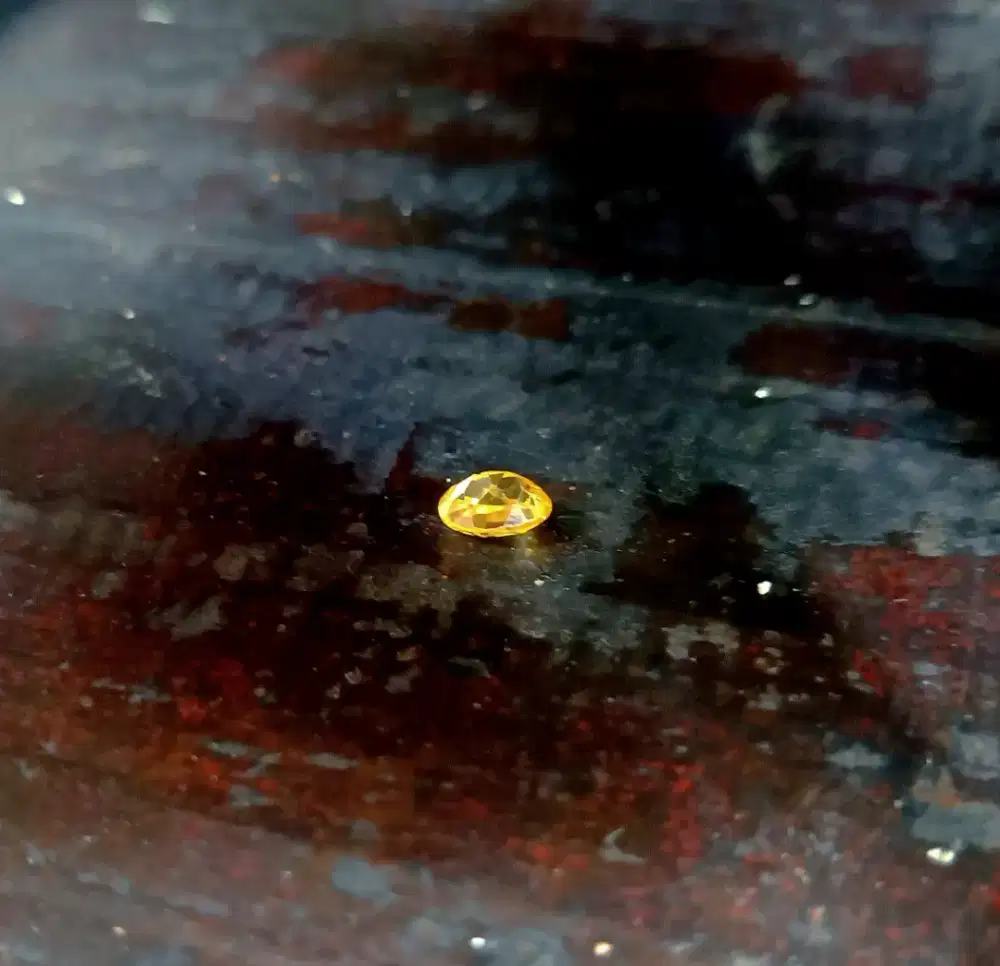 Yellow sapphire