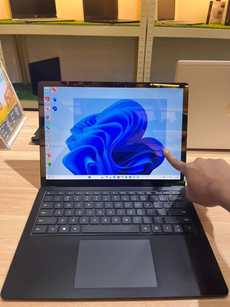 Surface Laptop 4 Core i7 gen 11 Ram 16GB SSD 512GB