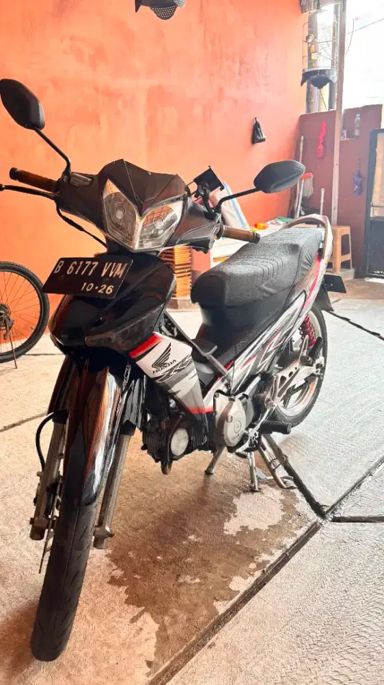 Dijual supra 125 thn 2011