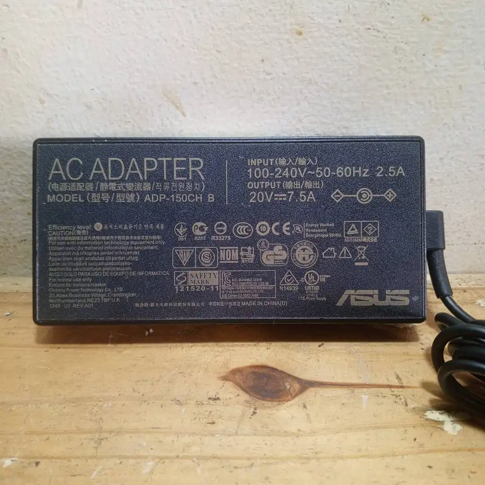 Adaptor Charger Asus Gaming 20V 7.5A