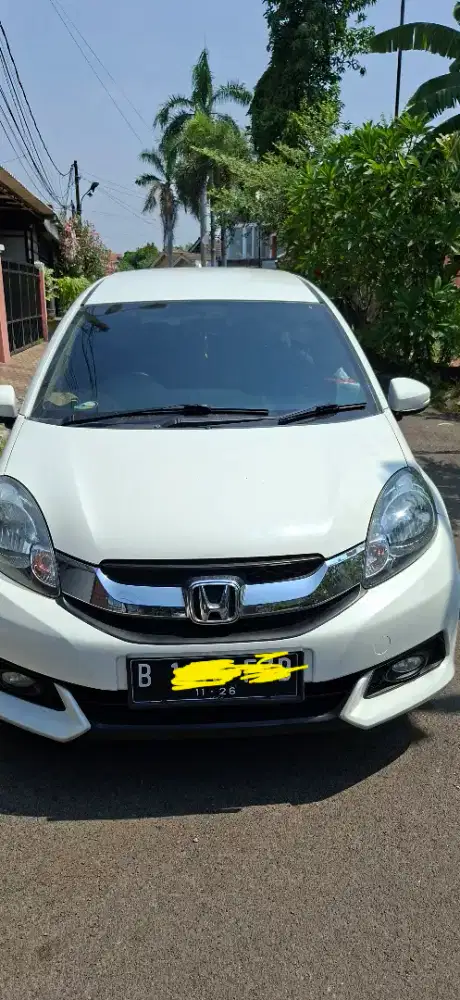 Honda mobilio 2016 M/T