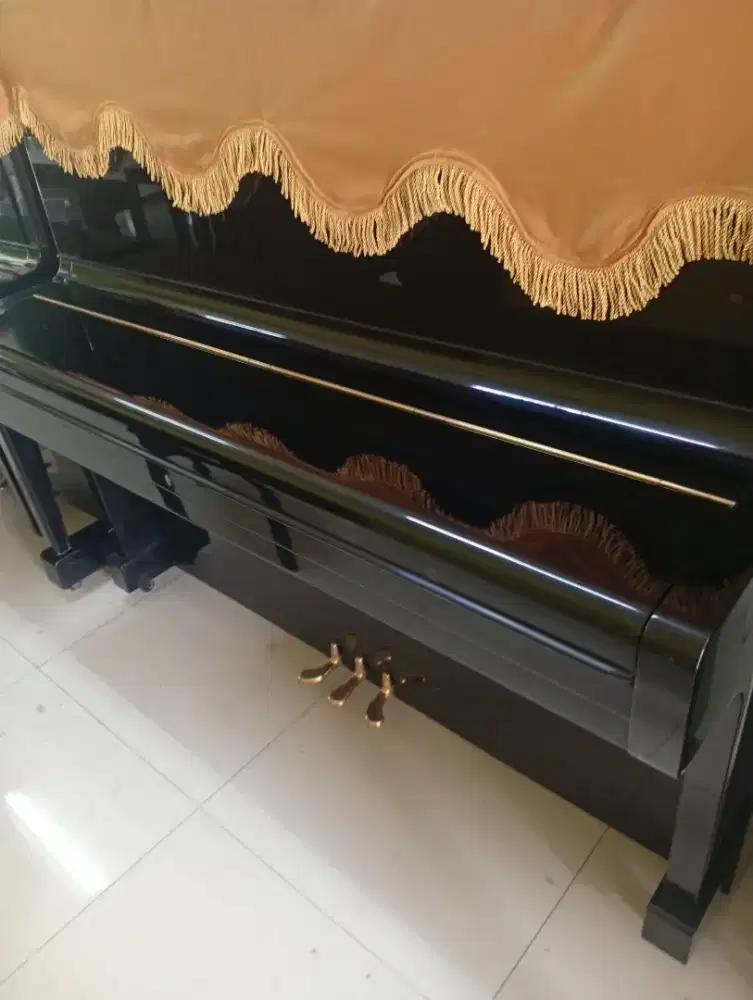Piano Yamaha U1 NIPPON GAKKI