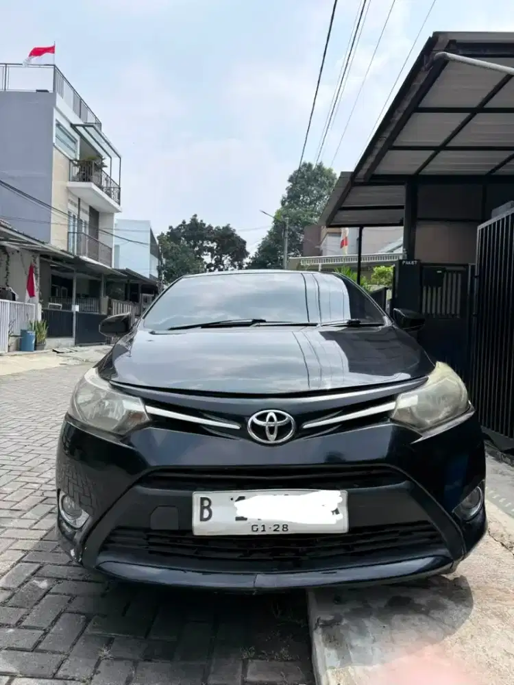 JUAL CEPAT Toyota Limo / Vios gen 3 1.5 manual