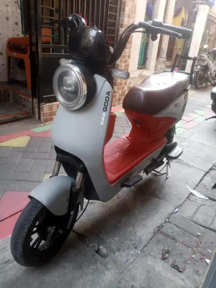Dijual sepeda listrik. Merek goda
