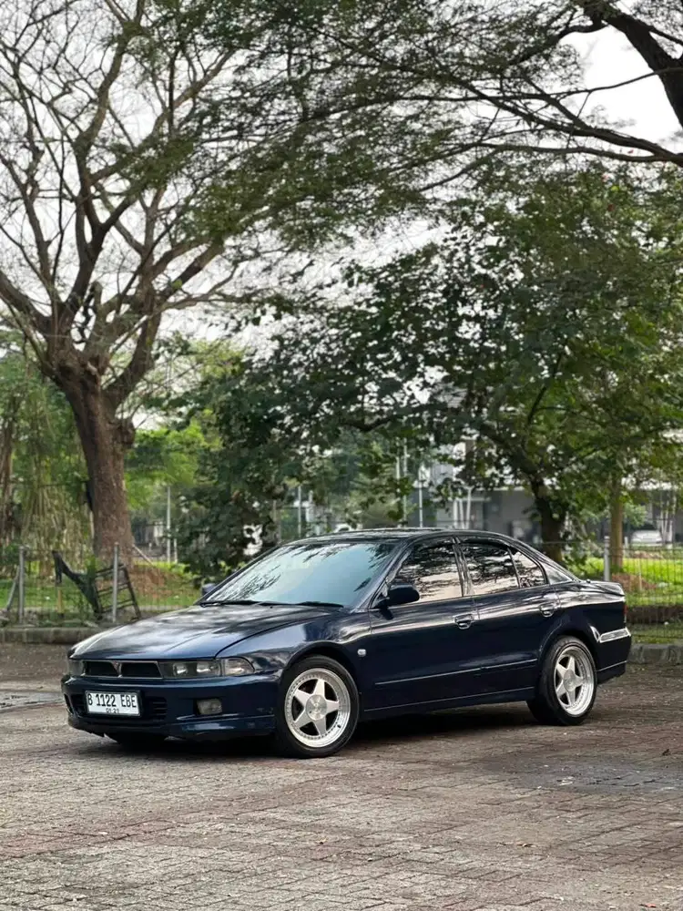Mistubishi galant hiu tahun 1998 automatik