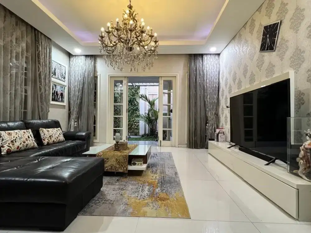 Dijual Rumah Mewah Furnished Kurdi Moh Toha Harga di Bawah Pasaran