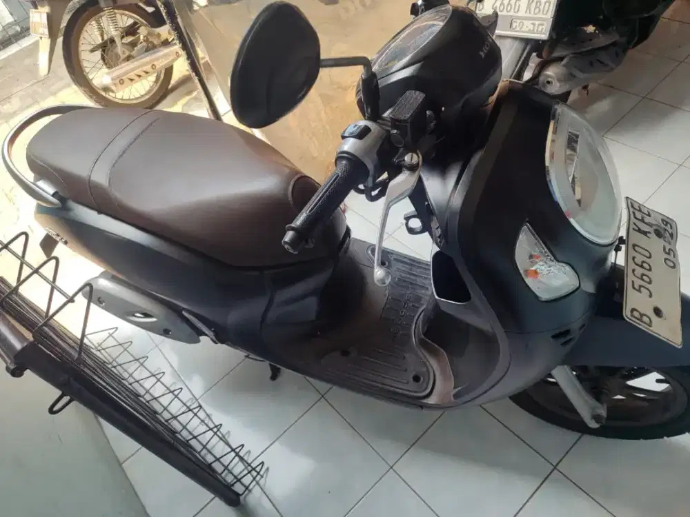 JUAL HONDA SCOOPY PRESTIGE 2024 BLACK