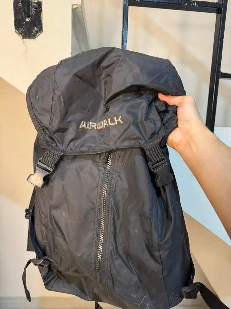 Tas Gunung Tas Adventure Travelling