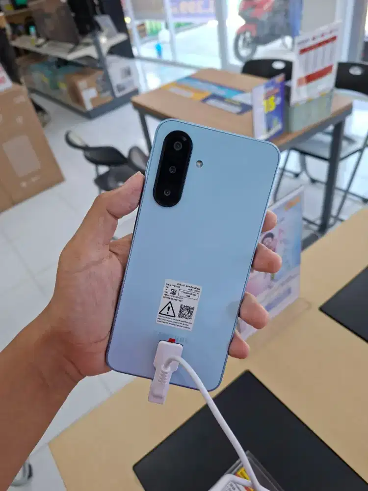 Samsung Galaxy A17 8GB/128GB Blue+Charger