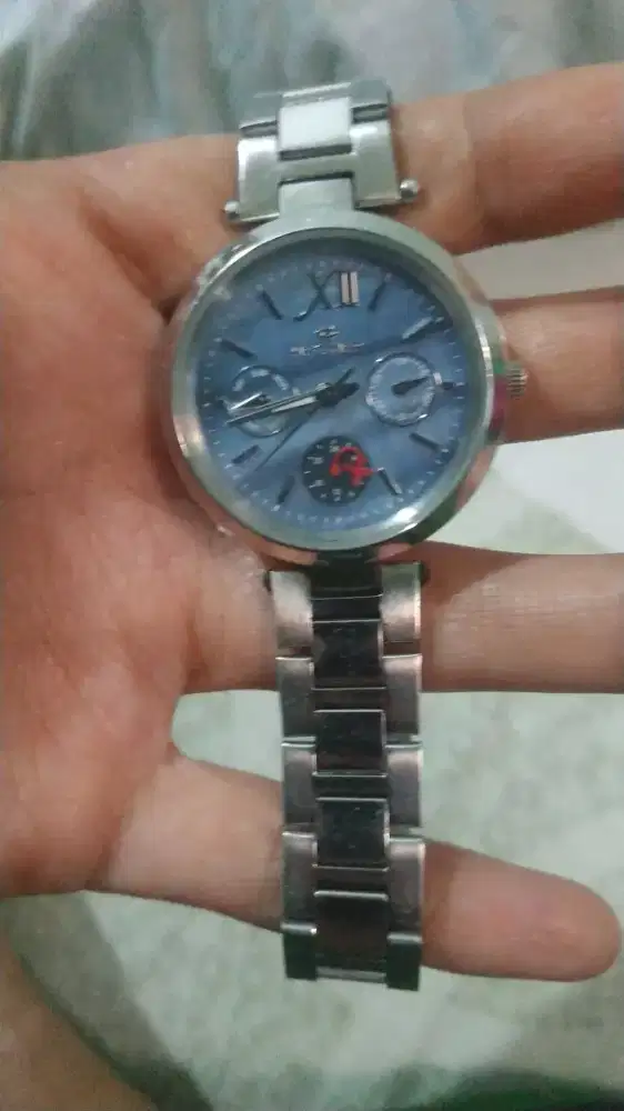 Jam tangan hegner