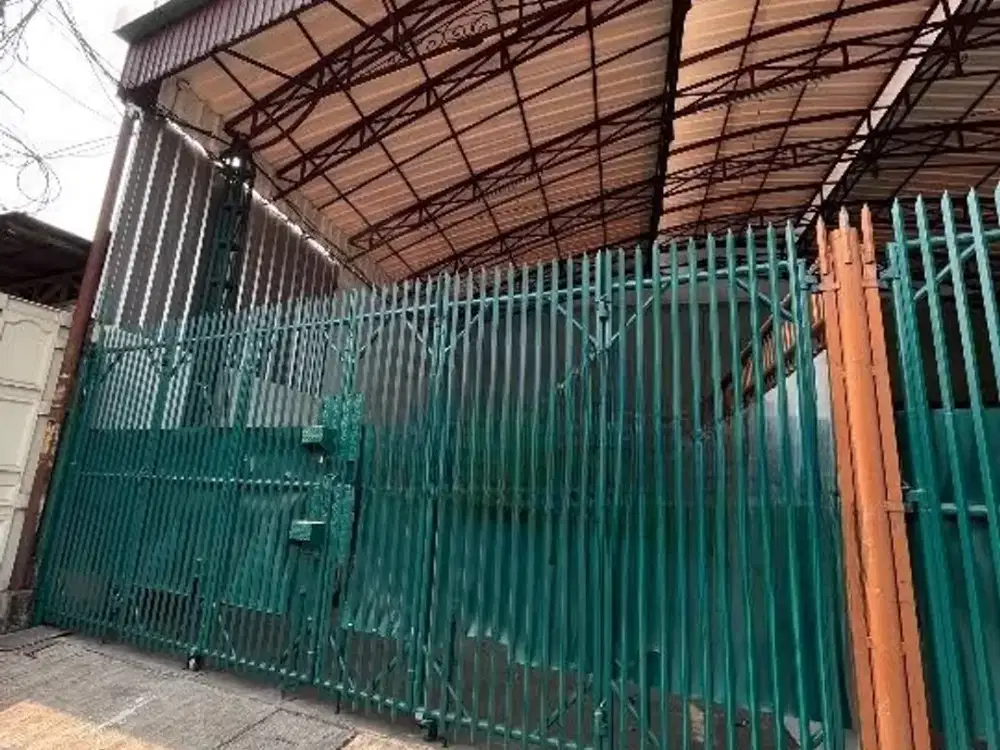 Disewakan Ruko 1 Lantai Siap Pakai di Jalan Basuki Rachmat, Jakarta Timur