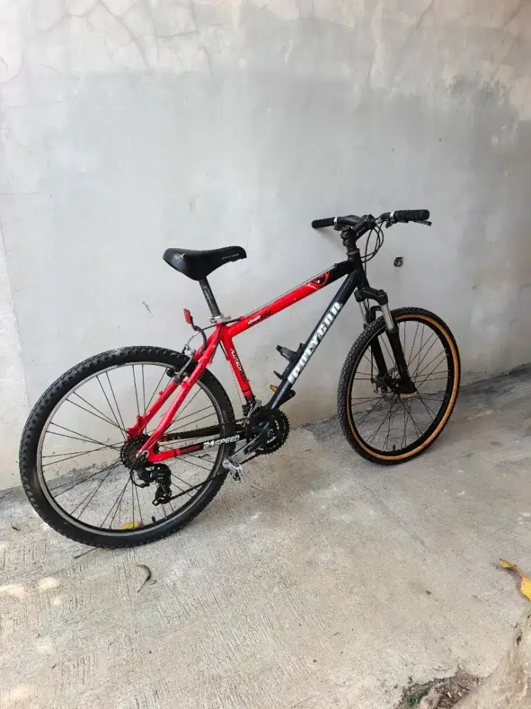 Sepeda Polygon Xtrada Premium