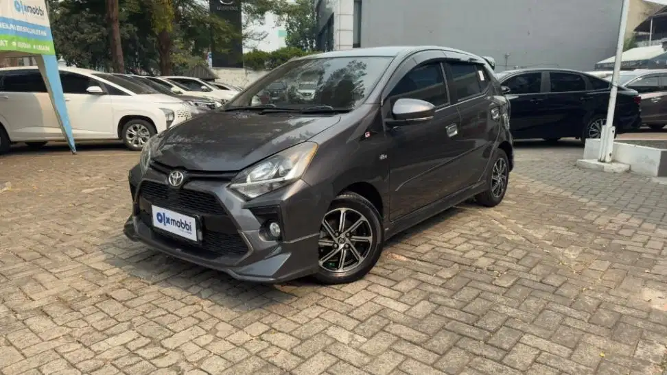 LOW DP Toyota Agya 1.2 GR Sport Bensin-AT 2022 KZR