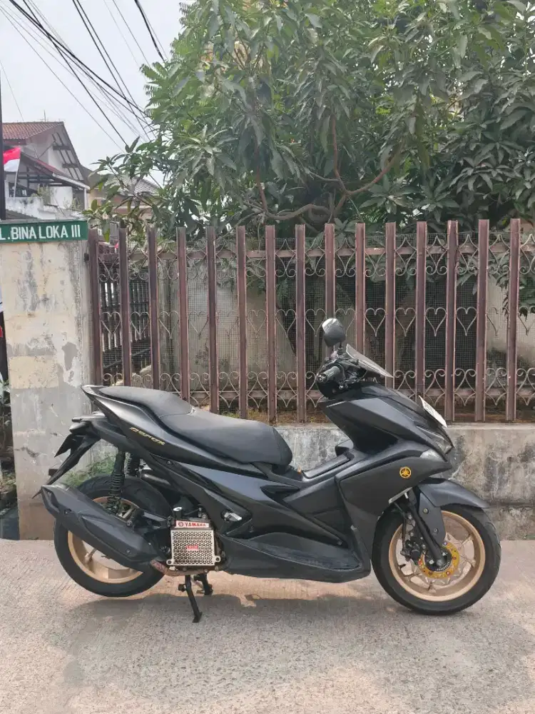 Aerox abs 2019 km 38 rb pajak hidup