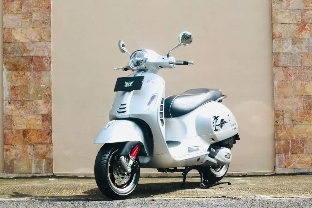 Vespa metic GTS super limited edition mulus vespa primavera sprint