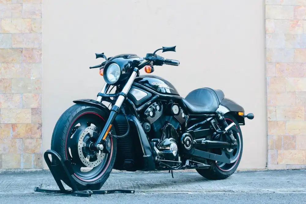 Harley davidson V-Rod like new Dyna Fatboy ultra classic