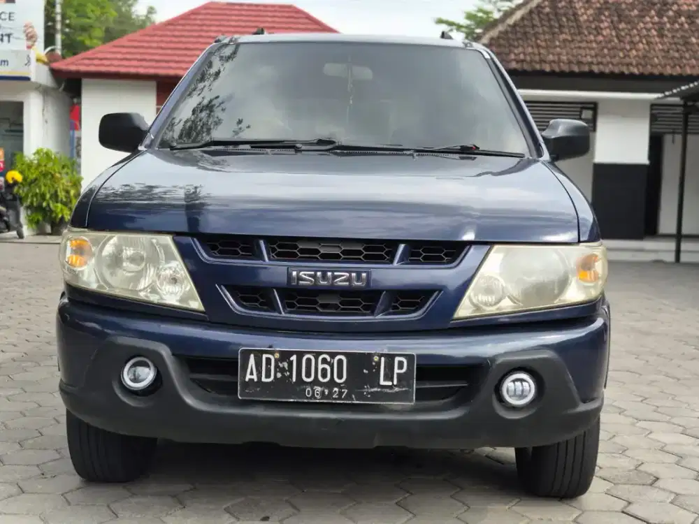 Isuzu Panther LV 2006 murah