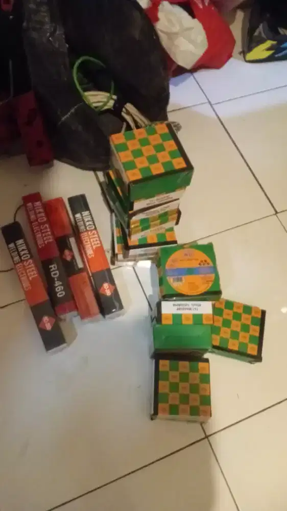 Resibon dan kawat las