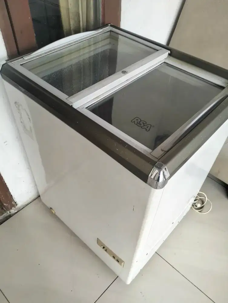 Frizer RSA xs-110