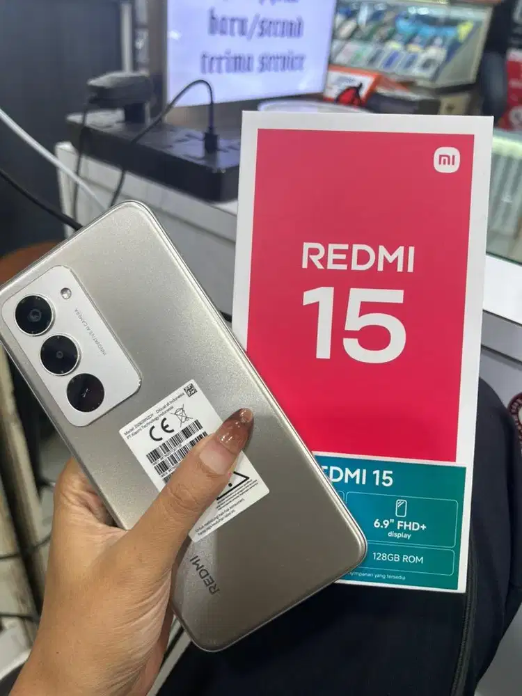 redmi 15 8/128.
