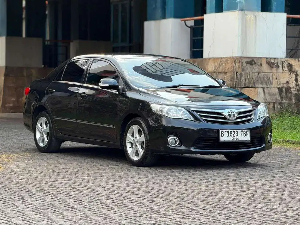 Toyota Corolla Altis 2011 Bensin