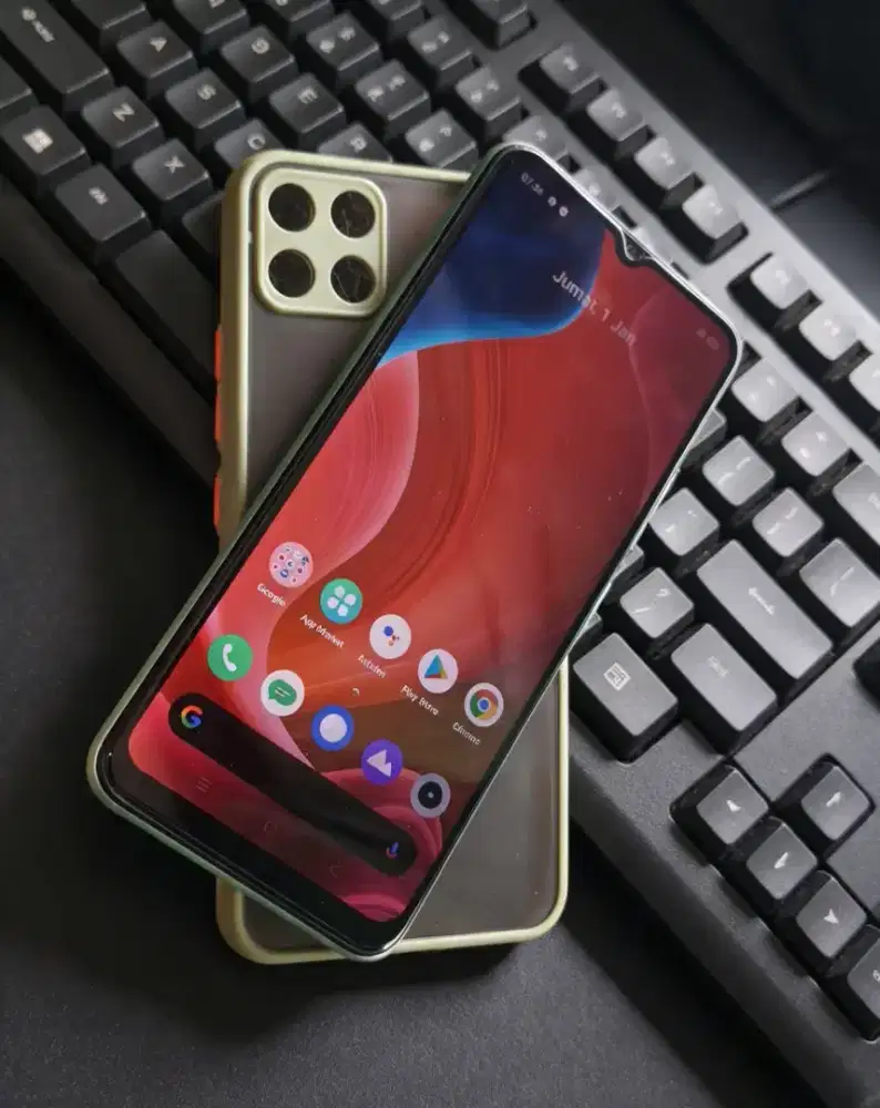 Realme C11 like new