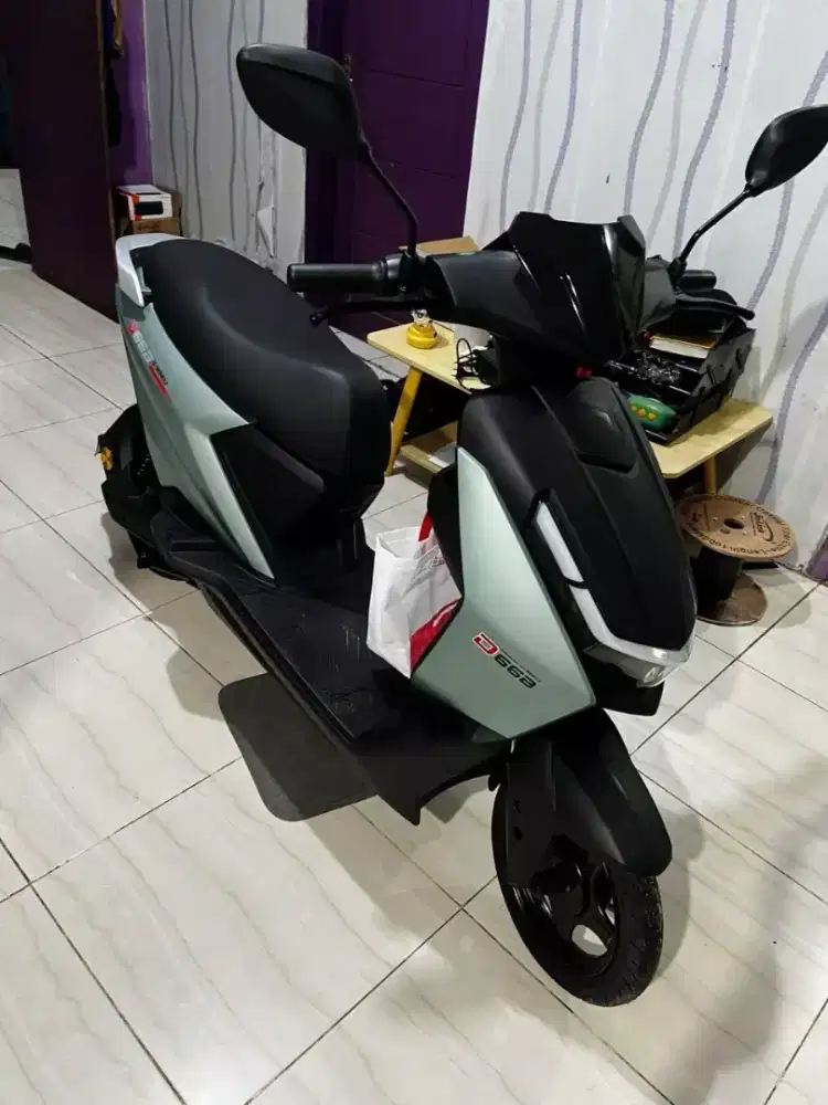 Sepeda listrik uwinfly D66B