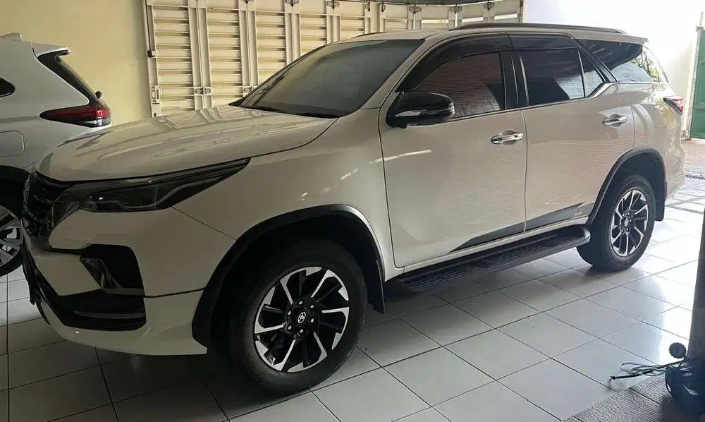 Toyota Fortuner GR 2021 Diesel