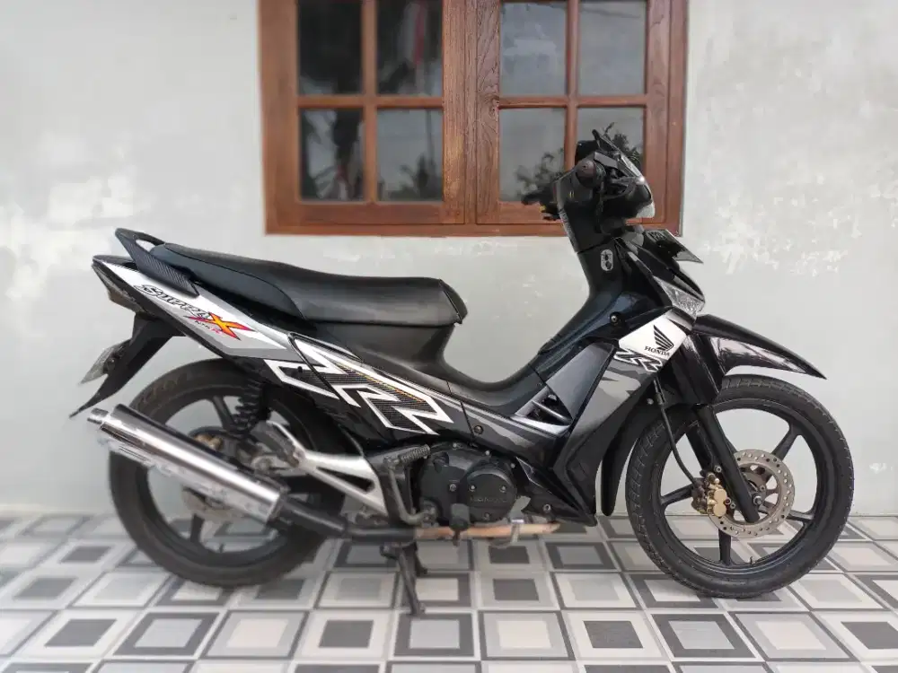 Honda Supra 2011