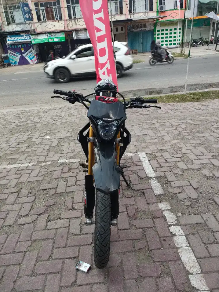 CRF SUPERMOTO Tahun 2021