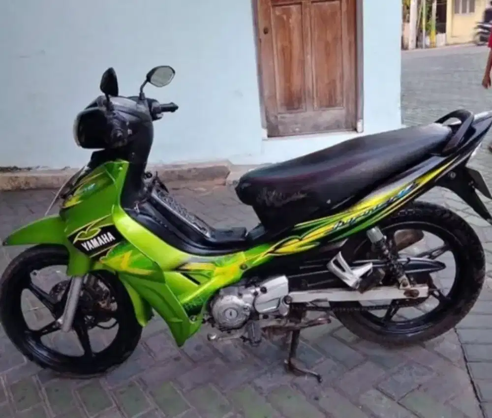 Jupiter Z THN 2008 plat W Sidoarjo