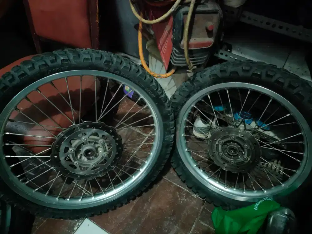 Velg KLX BF Original set Cakram D/B