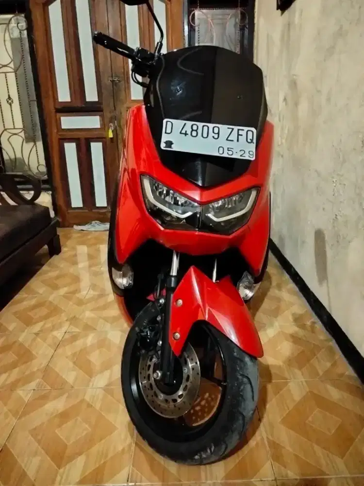 Yamaha nmax merah 2024 mulus