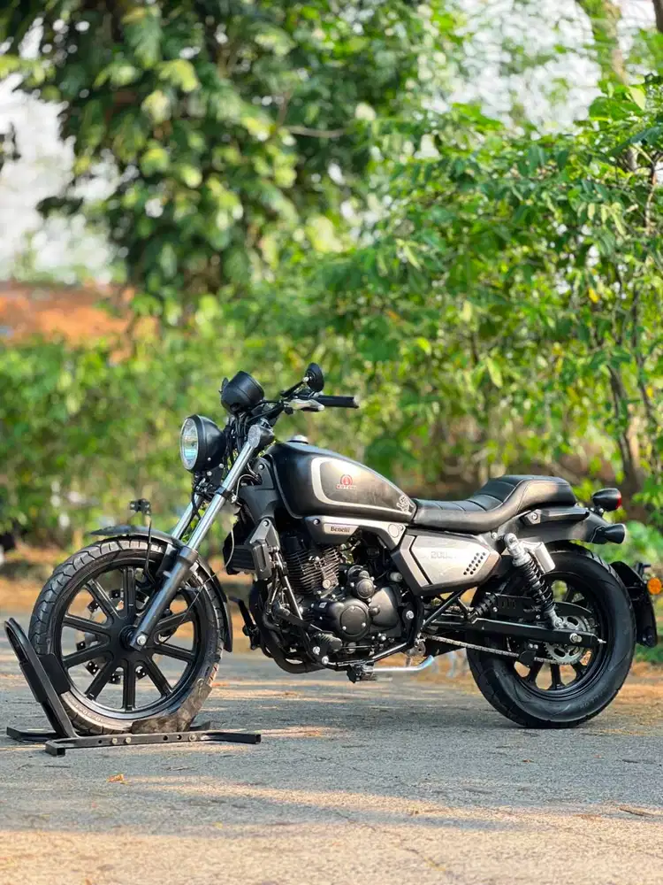 BENELLI MOTOBI EVO 200 HITAM 2022 KM 2K PAJAK ON SUPER GRESS