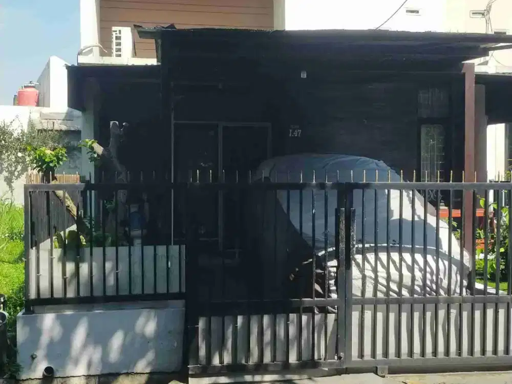 rumah 2,5lantai di komplek pesona Ciwastra village bandung
