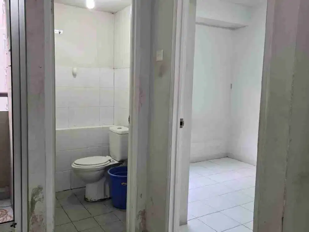 dijual apart kalibata city tower regency kosongan 2br shm
