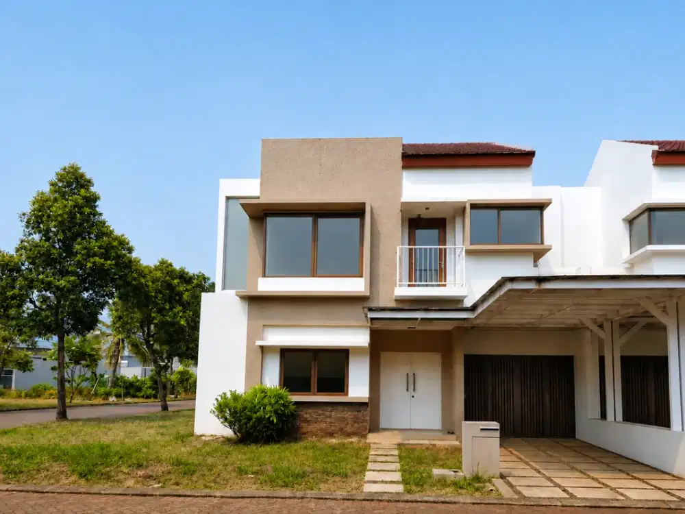 Rumah Hoek 2lt luas 12,8x16,5 212meter 3KT Cluster Alamanda JGC Jakarta Garden City