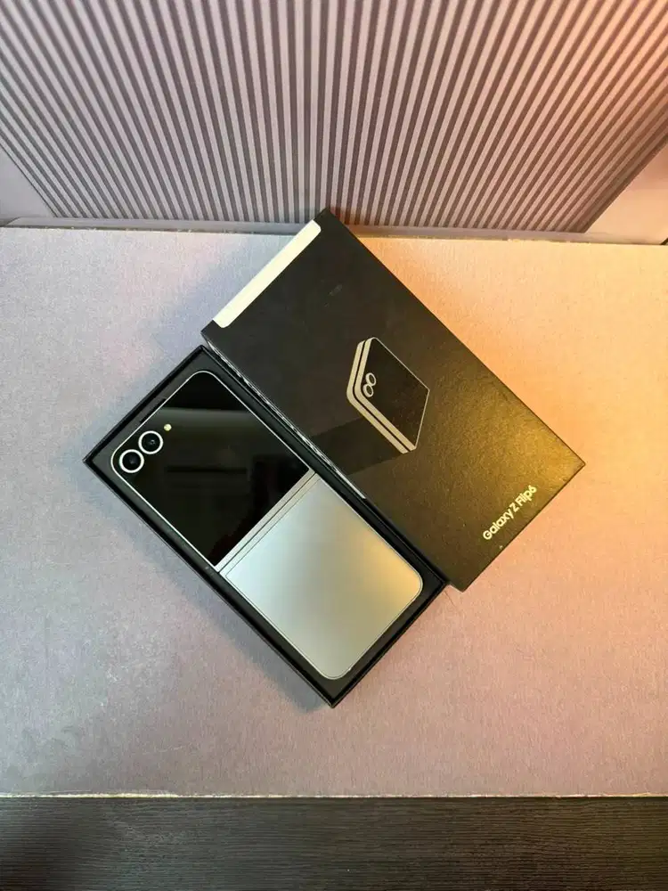Samsung Galaxy Z Flip6 12/256gb Resmi Indonesia