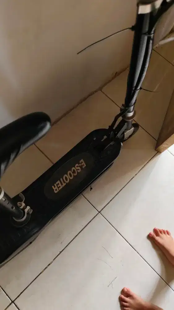 Scooter listrik